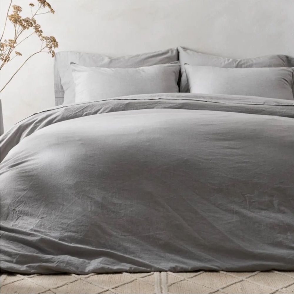 Magnolia White Duvet Cover Set